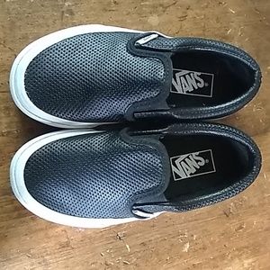 Vans boys tennis shoes, size 11.5